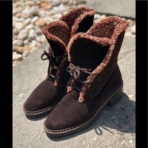 Vicini Italian suede boots size 7